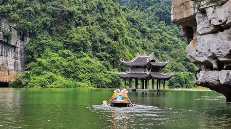 Hoa Lu Trang An Boating Mua Cave With Transfer And Lunch Arirang Trip