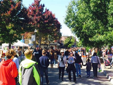 Oktoberfest International Arts And Culture Festival In Uptown