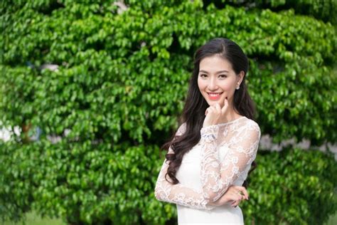 Linh Sunny Đã đến lúc cần tạm biệt danh xưng hot girl