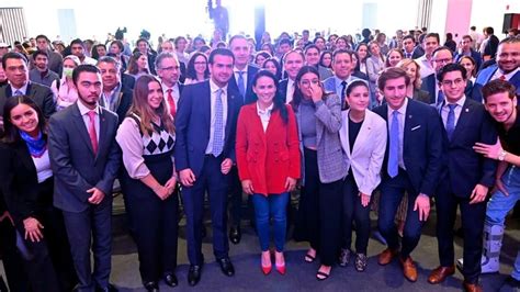 Alejandra del Moral llama a jóvenes a realizar una elección de