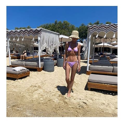 Aneta Kr Glicka W Bikini Niesamowita Figura Latki