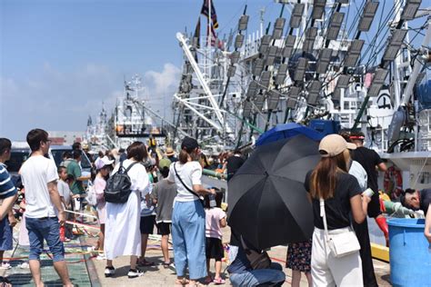 小名浜港から6隻のサンマ船が出船！ 海と日本project In ふくしま