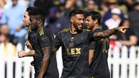 Lafc Ride Denis Bouanga S Hat Trick To Rout Of Alajuelense