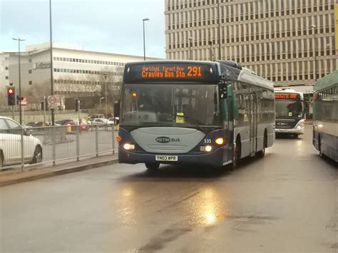 Metrobus 535 YN03WPR Seen In Crawley On Route 291 All Phot Flickr