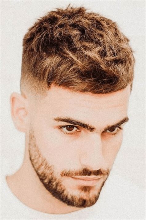 30 Round Face Men Hairstyle 2024 Bold And Confident