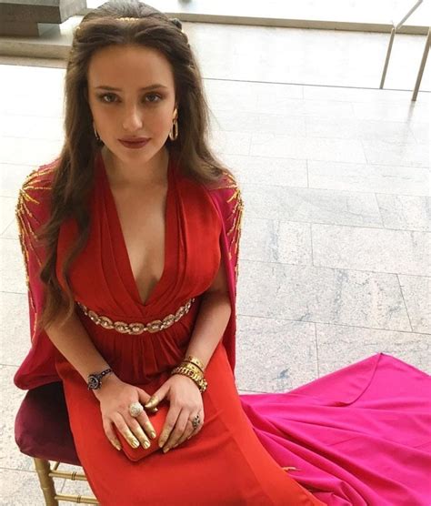 Katherine Langford And Her Delicious Tits Scrolller