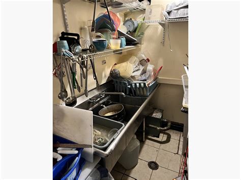 2049 W Howard St, Chicago, IL 60645 | Crexi.com