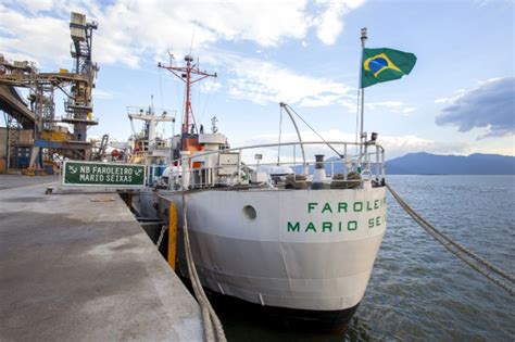 Porto De Paranaguá Recebe Embarcação Da Marinha Para Atividade De