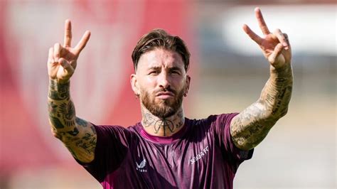 Los Ultras Del Sevilla Rechazan El Fichaje De Sergio Ramos La Sola