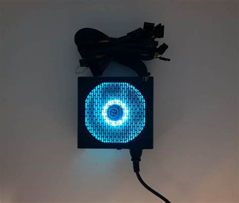 Thermaltake Smart RGB 700 Watt 80+ PSU Review