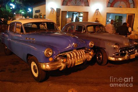 Vintage cars Cuba Photograph by Chlaus Loetscher - Fine Art America