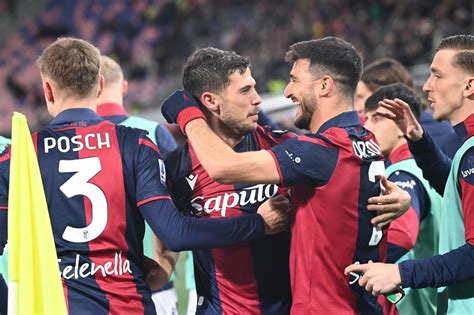 Il Bologna vola e vince 2 0 contro il Verona la grande festa rossoblù