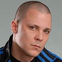 Short Hair Blonde Mykal Sucks Off Morning Wood Before Riding XHamster