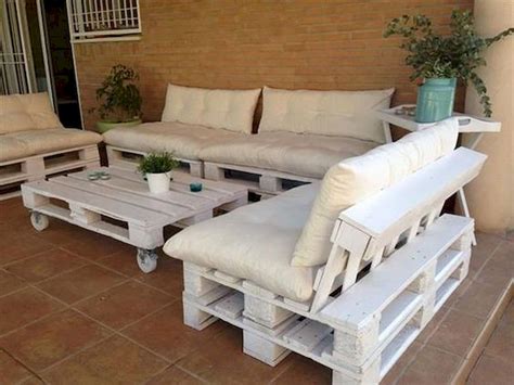 30 Awesome DIY Patio Furniture Ideas (30) - Doityourzelf