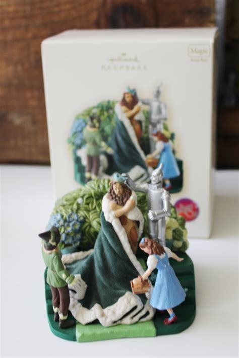 King Of The Forest Wizard Of Oz Hallmark Keepsake Ornament Wind Up