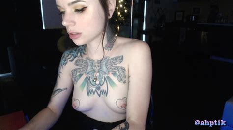 Tattooed Cam Girl Sucks And Gags On Dildo Free Porn Videos YouPorn