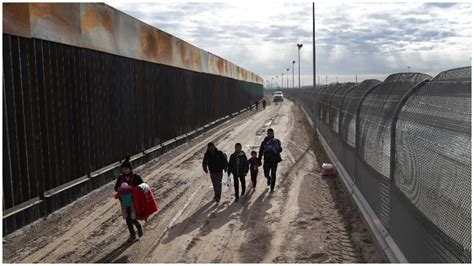 What is a Bollard-Style Border Wall or Fence?