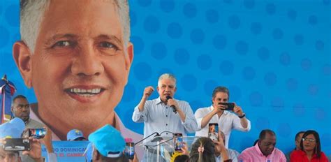 Partido Dominicanos por el Cambio proclamará al mandatario Luis