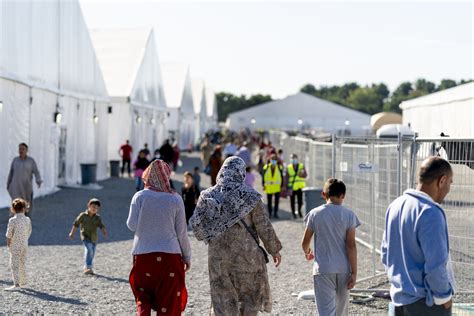 Switzerland Suspends Intake Of Vulnerable Refugees Swi Swissinfo Ch