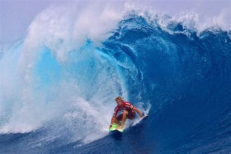 17 Best images about Teahupo'o, Tahiti on Pinterest | Surf, Tahiti and ...