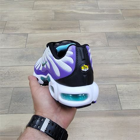 Белые мужские и подростковые кроссовки Найк Эйр Макс Плюс | Nike Air ...
