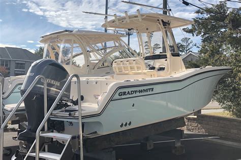 2020 Grady White 236 Fisherman Ocean Mist