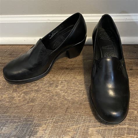 Dansko Beth Cuban Heels Clog Black Leather Slip On Wo Gem