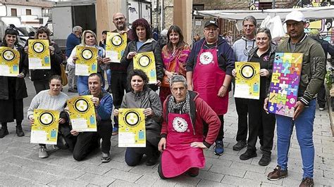 El Domingo Arroces Del Mundo En La Explanada De Iortia