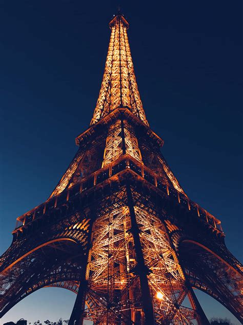 Download Paris Background