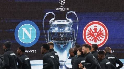 Champions League: Napoli vs Eintracht Frankfurt predicted lineups