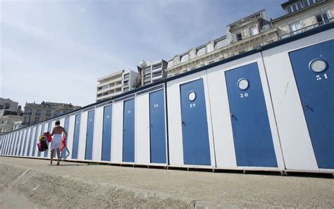 Strandkabinen von les Sables d Olonne in der Vendée