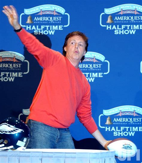 Photo: PAUL MCCARTNEY TO PERFORM AT SUPER BOWL XXXIX HALFTIME ...