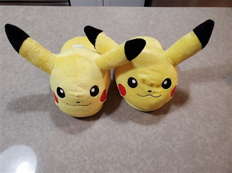 Pokemon Pikachu Plush Unisex Slip On Slippers Gem