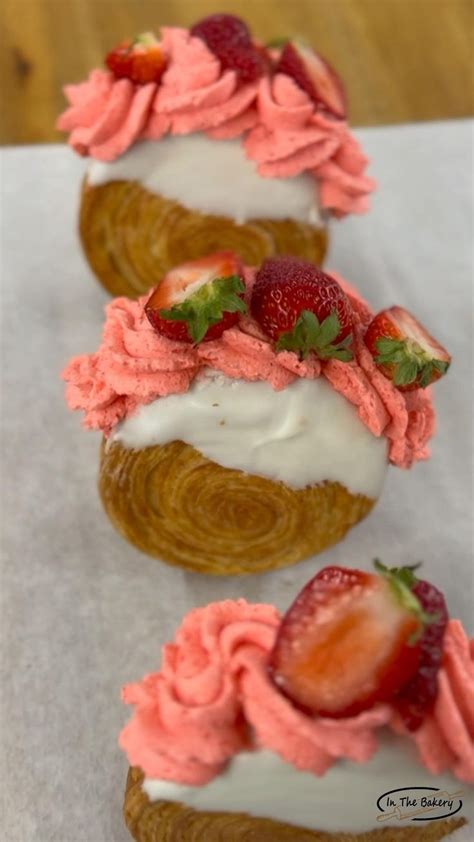 Strawberry Supreme Croissants Fruit Satisfying Stepbystep