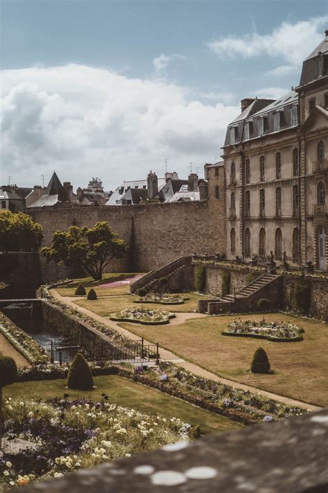 A guide to the best things to do in vannes – Artofit