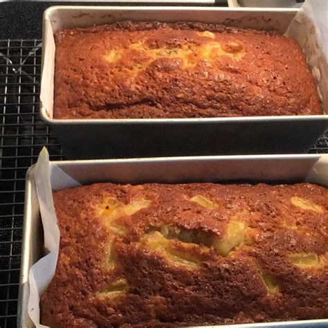 Hawaiian Banana Nut Bread