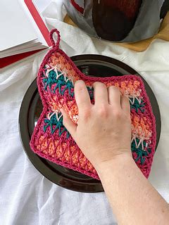 Ravelry Zig And Zag Potholder Pattern By Dayna Perry