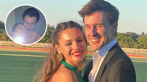 La foto hot de Pampita y Roberto García Moritán que causó revuelo en la