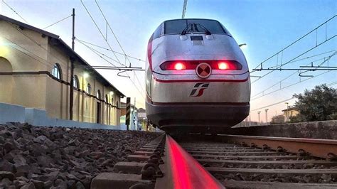 Treni Di Fine Anno Ed Inizio In Adriatica Recupero Intercity