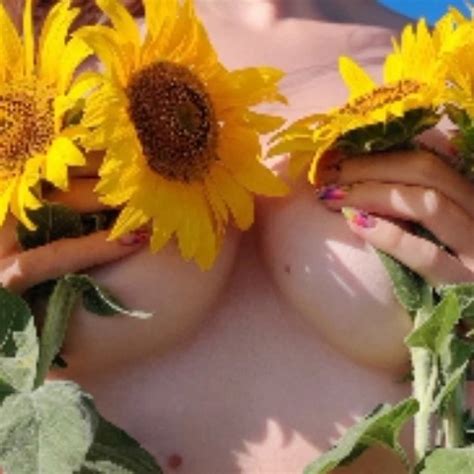 Risky Car Sex That Could Get Caught Free Porn 19 XHamster