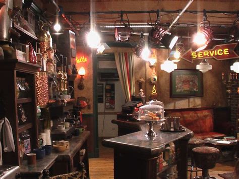 Friends Central Perk Coffee Shop Sofa Friends Central Perk Central