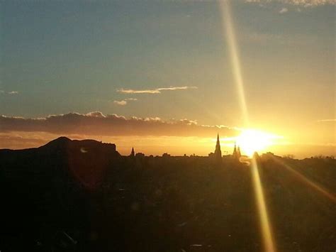 Edinburgh Sunrise | Monument valley, Natural landmarks, Sunrise