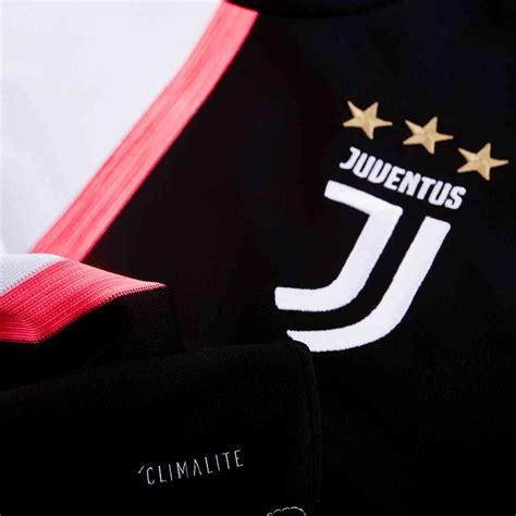 2019/20 Kids adidas Cristiano Ronaldo Juventus Home Jersey - SoccerPro