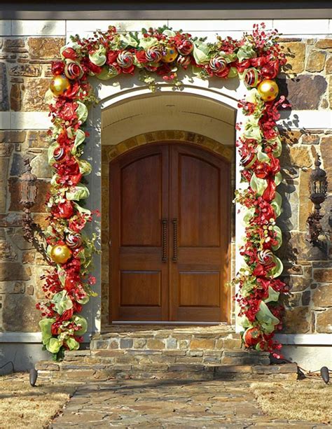 50 idées de décoration de porte d entrée de Noël