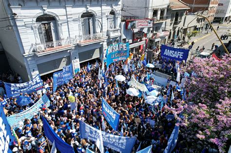 Paro Y Movilizaci N Docente Para Este Mi Rcoles En Santa Fe Sol Play