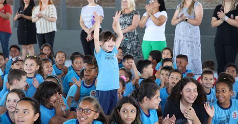 46 mil alunos da rede municipal de ensino entram em férias nesta quinta