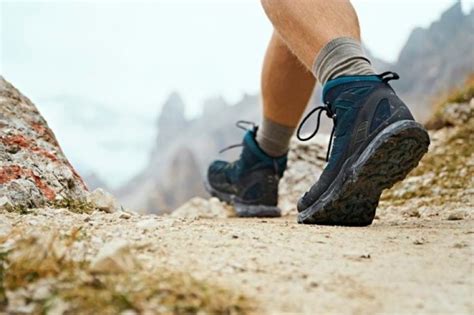 5 Best Waterproof Hiking Shoes For Men - Reviews and Buying Guide in ...