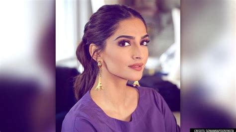 Sonam Kapoor Nostalgic Of Her Character From Bhaag Milkha Bhaag As Film