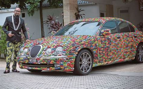 Hot Wheels Collector Decorates His Jaguar S Type With Colorful Toy Cars