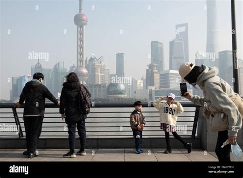 Shanghai China Januar Touristen Besuchen Den Bund In